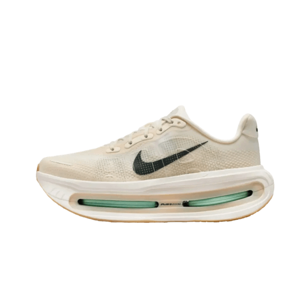 Nik Vomero Premium Pale Ivory Sanddrift Jade Horizon