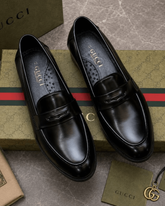 Guc Loafers For Men
