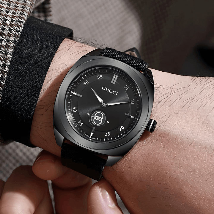 Men Gucci  Interlocking Watc-h