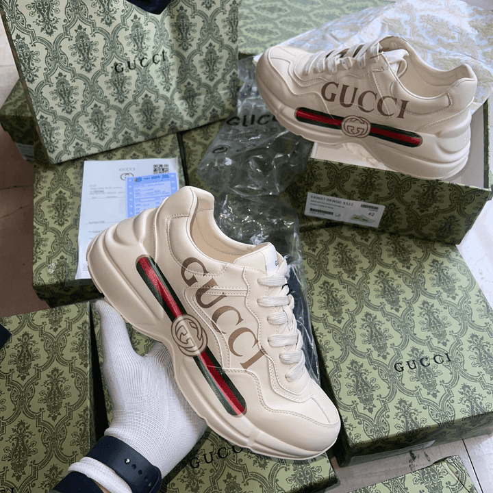 Men Gucci Rhyton Sneakers