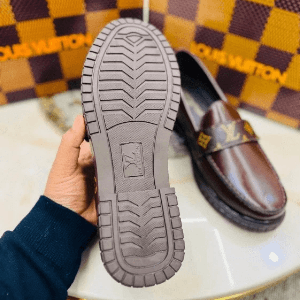 Men's Lou_is Vui_tton Sorbonne Loafer