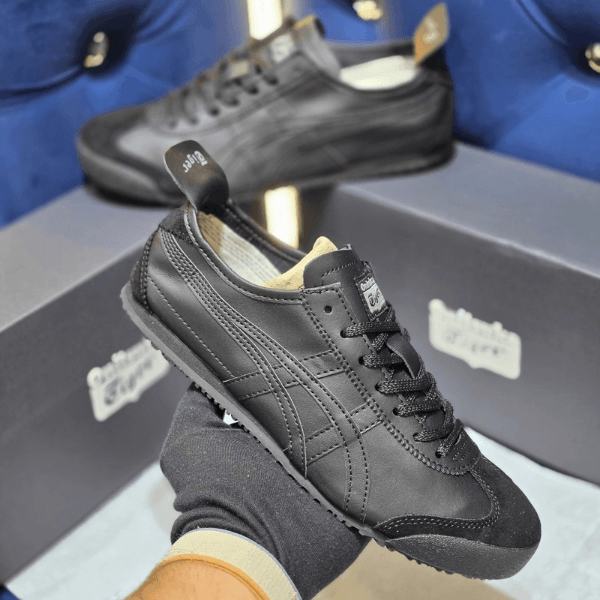Men's Oni Tiger Mexico 66 All Black