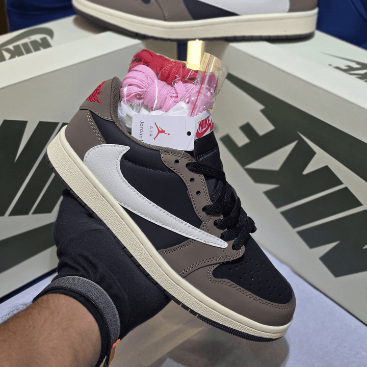 Nike Air Jordan 1 Low Travis Scott Black Olive
