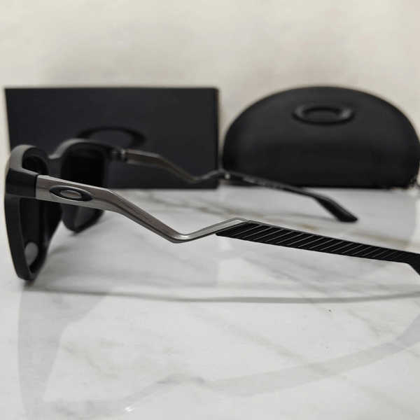 Oakley 8191 Zig Zag Black Sunglass