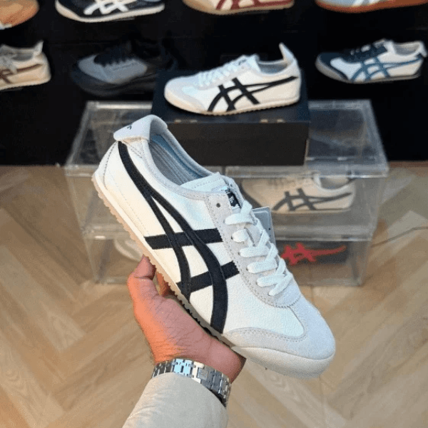 Oni__tsuka Tiger Mexico 66 Vintage Birch Black Sneakers