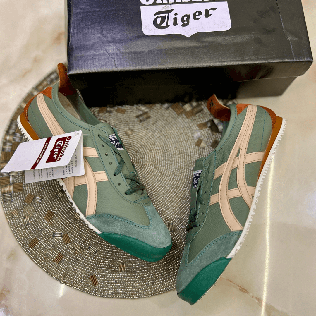 Onitsuka Tiger Mexico 66 - Classic Sneakers for Style