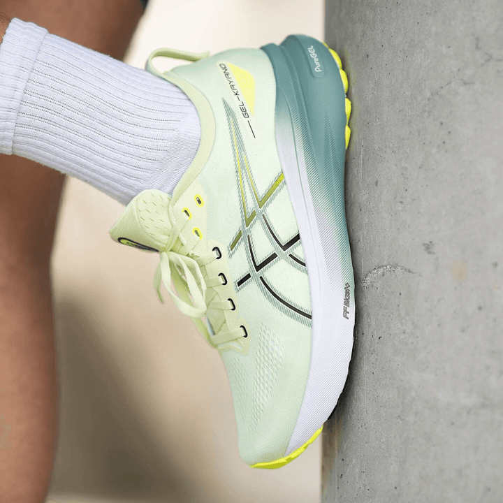 Shop Men's Asics Gel Kayano 31 - Top Running Shoes