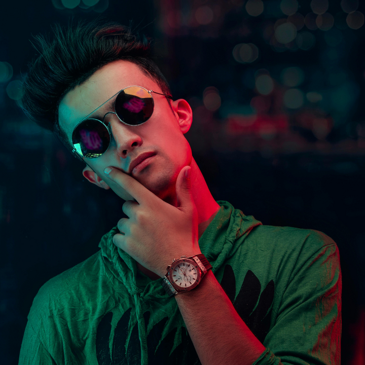 Men Watch