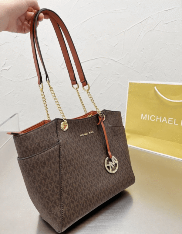 Michael Kors Jet Set Tote Bag - First Copy