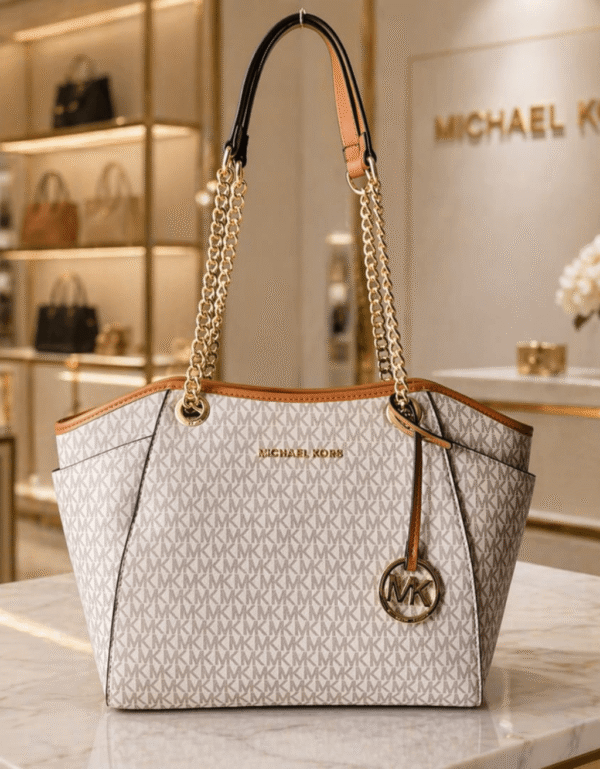 Michael Kors Jet Set Tote Bag - First Copy