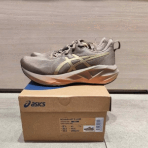 Asics Novablast 5 Luxe Men's